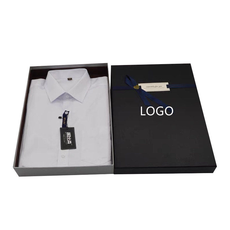 Anpassat tryck Svart Lyx T-shirt Sidenscarfar Presentförpackning Styva kläder Scarf Papperslåda med logotyp